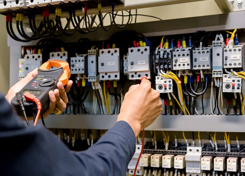 MAINTANCE AND REPAIR